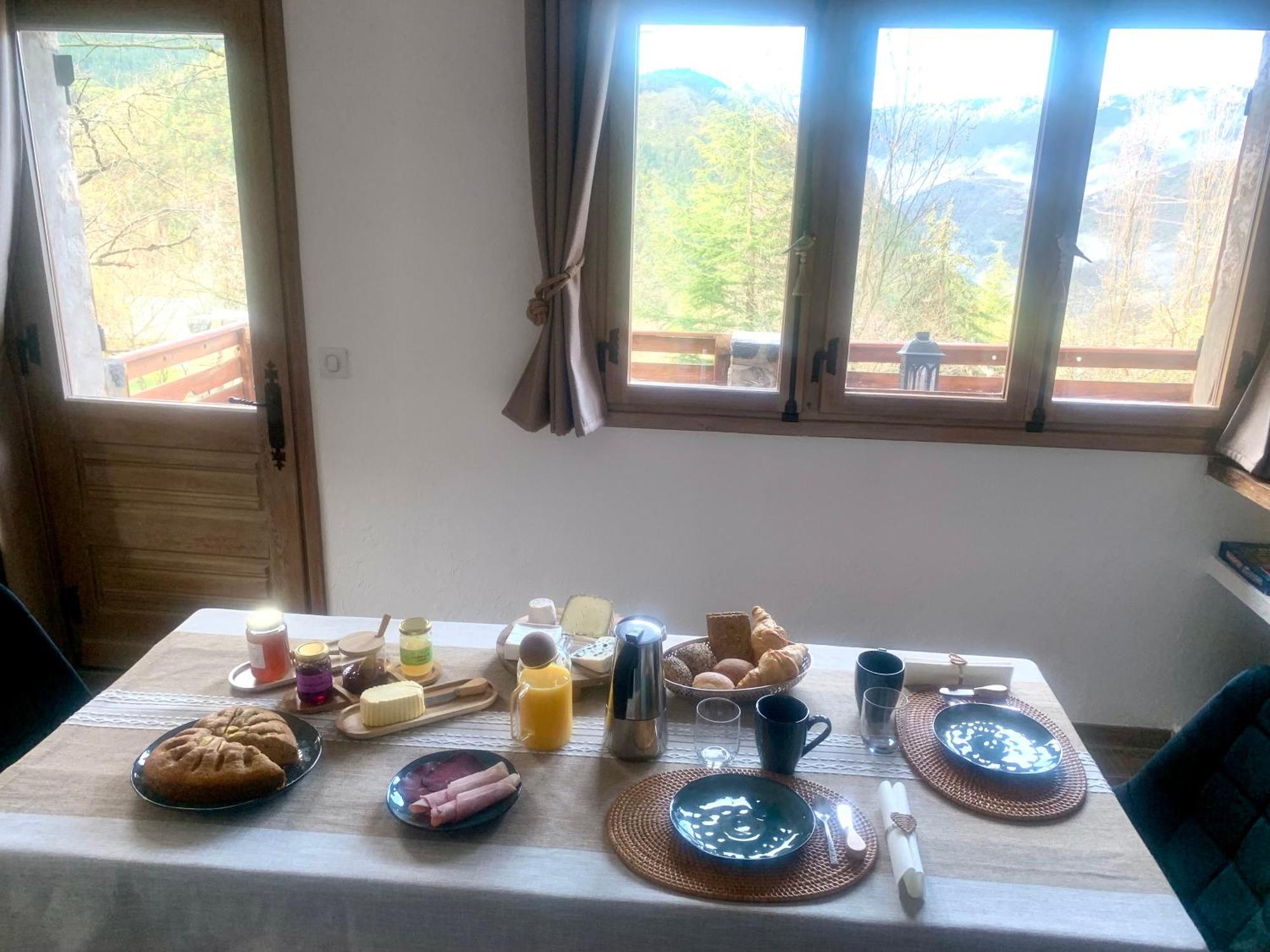 Chalet Le Tilleul วาลเดอบลอร์ ภายนอก รูปภาพ